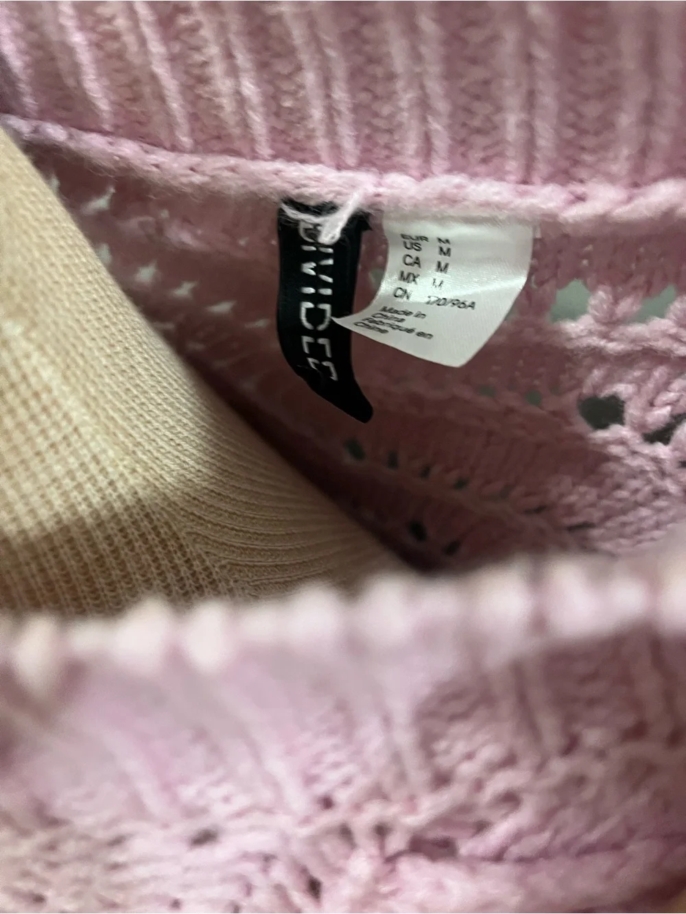 Divided light pink